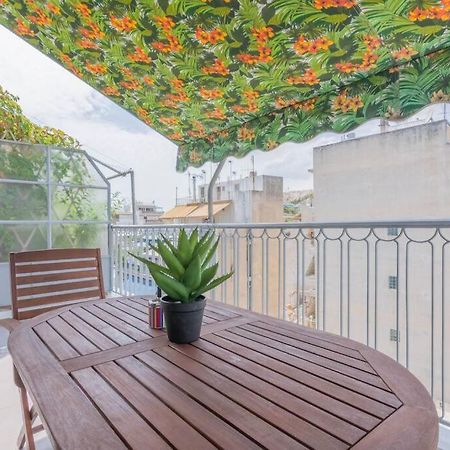 Apartamento Garden Of Eden In Koukaki Atenas Exterior foto