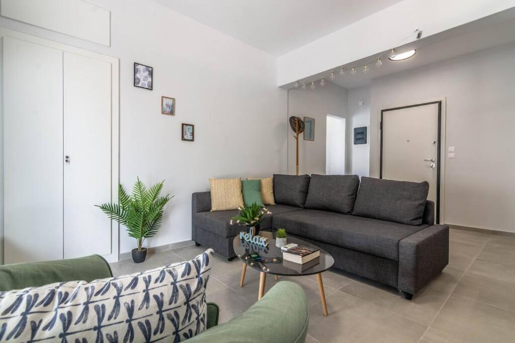 Apartamento Garden Of Eden In Koukaki Atenas Exterior foto